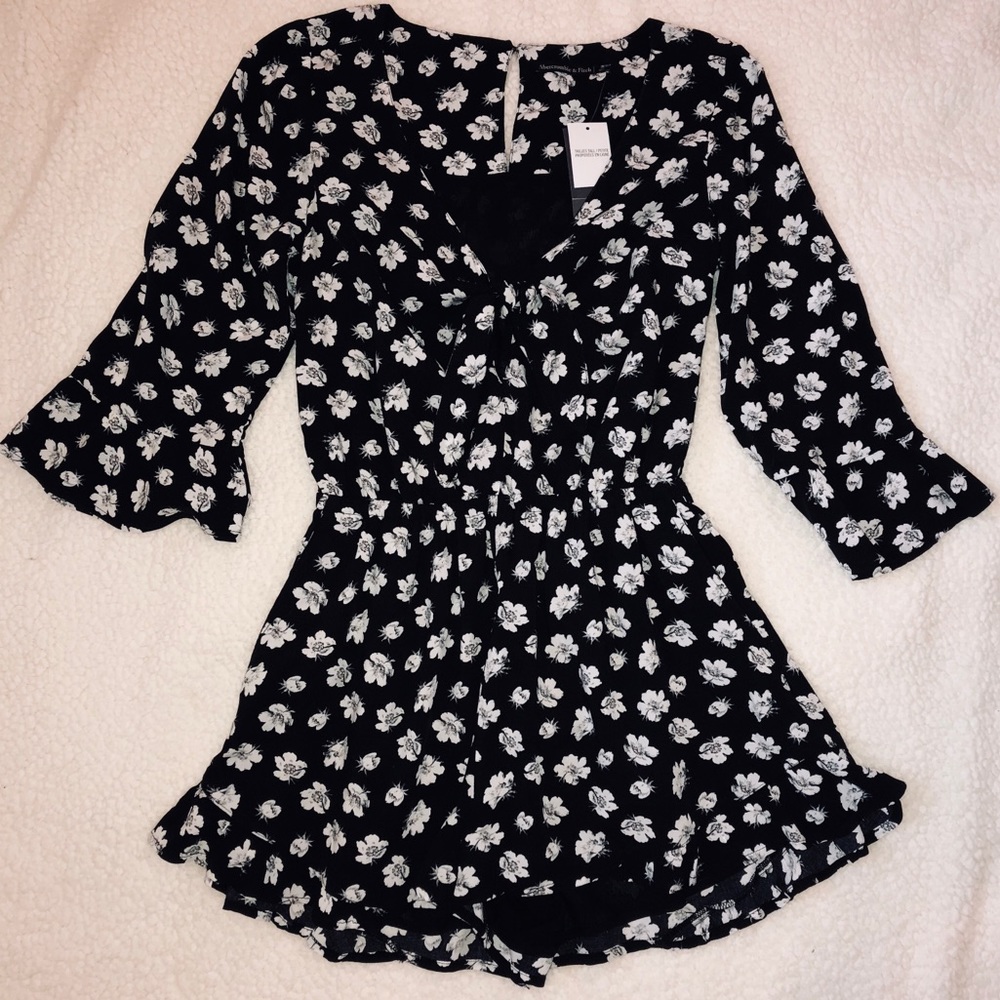 Abercrombie Tie Front Romper